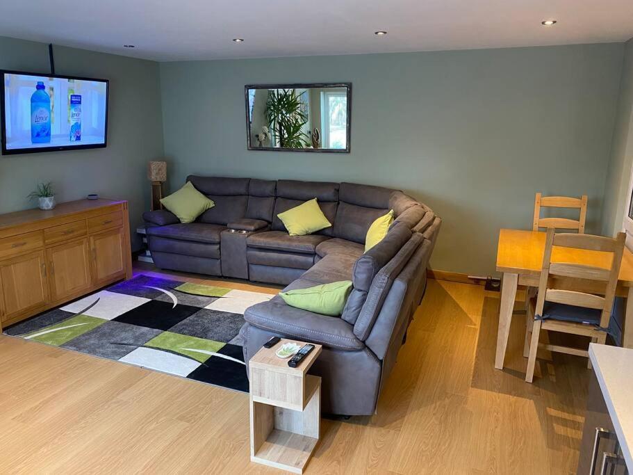 Happy Days Moreton , 2 Miles From Hoylake Wirral Apartment Moreton (Merseyside)