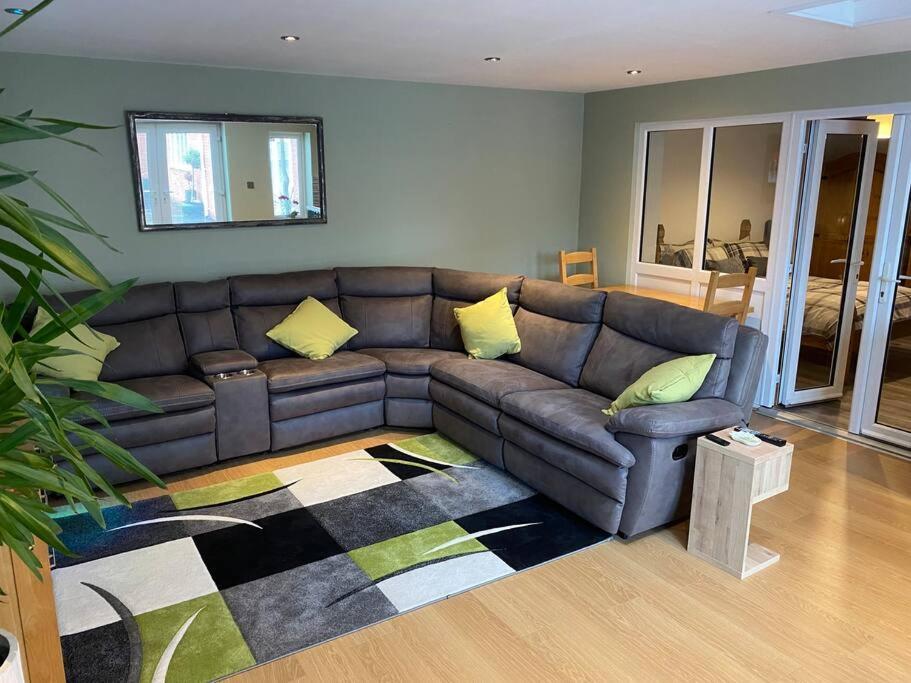 Apartment Happy Days Moreton , 2 Miles From Hoylake Wirral