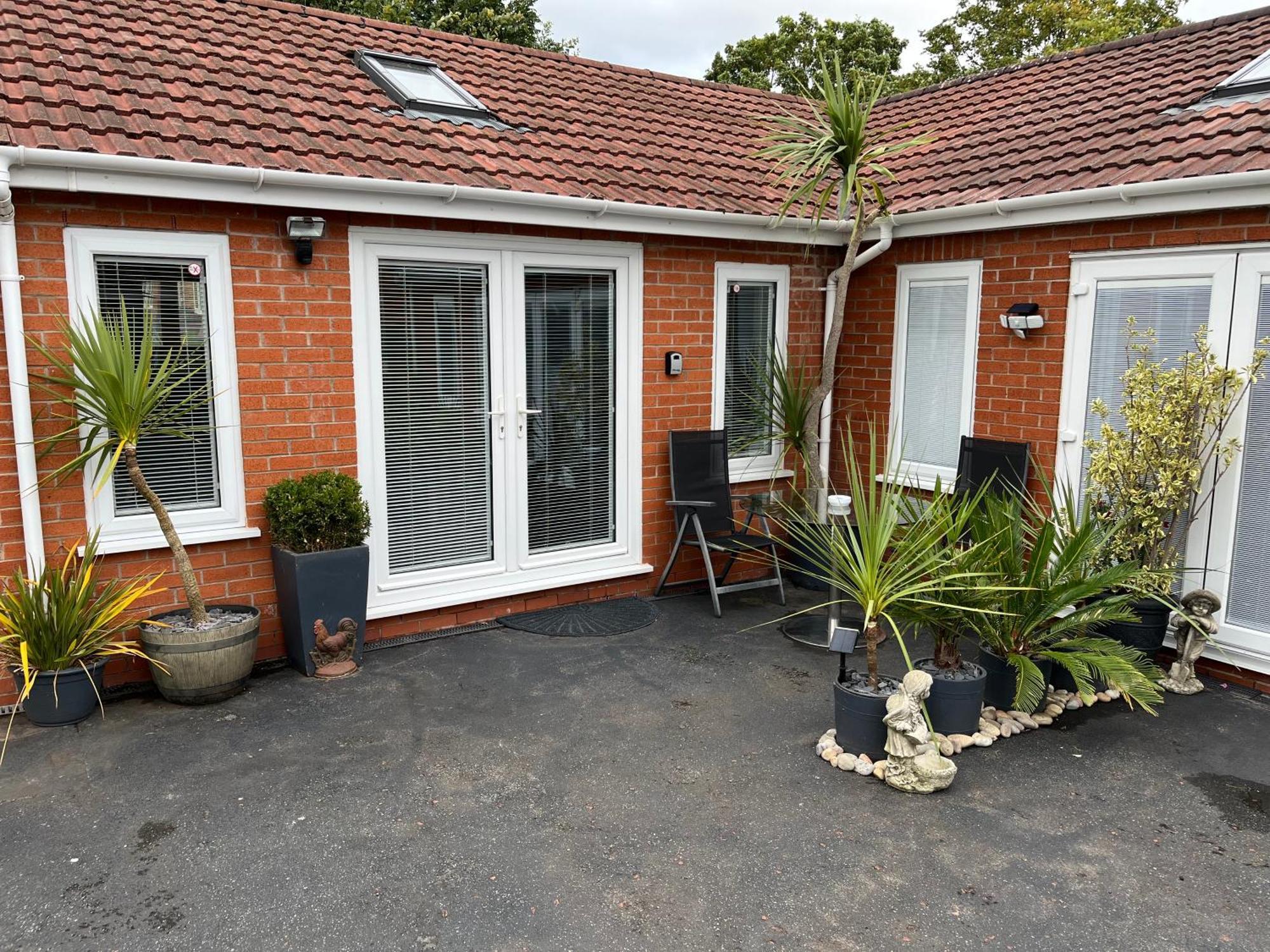 Apartment Happy Days Moreton , 2 Miles From Hoylake Wirral *